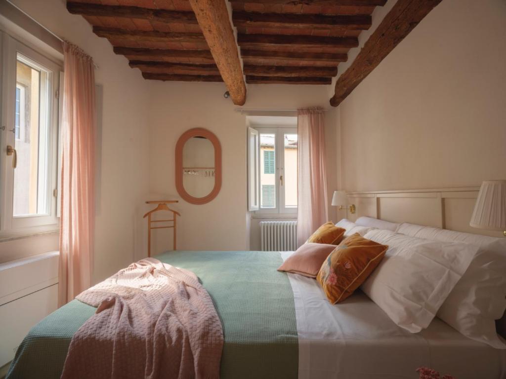 Bright Design Apt in Lucca Numa Apartments – Lucca